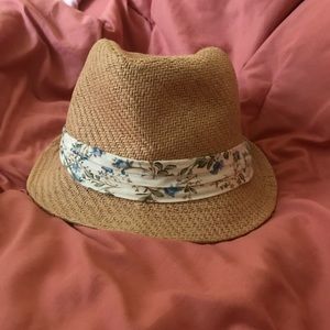 3 adorable fedora hats!
